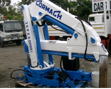 Truck Mounted crane for sale Africa